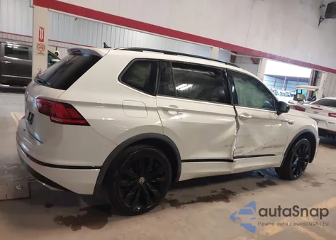 2021 Volkswagen Tiguan 2.0T Se/2.0T Se R-Line Black/2.0T Sel из США, поврежденный, VIN 3VV3B7AX7MM030810